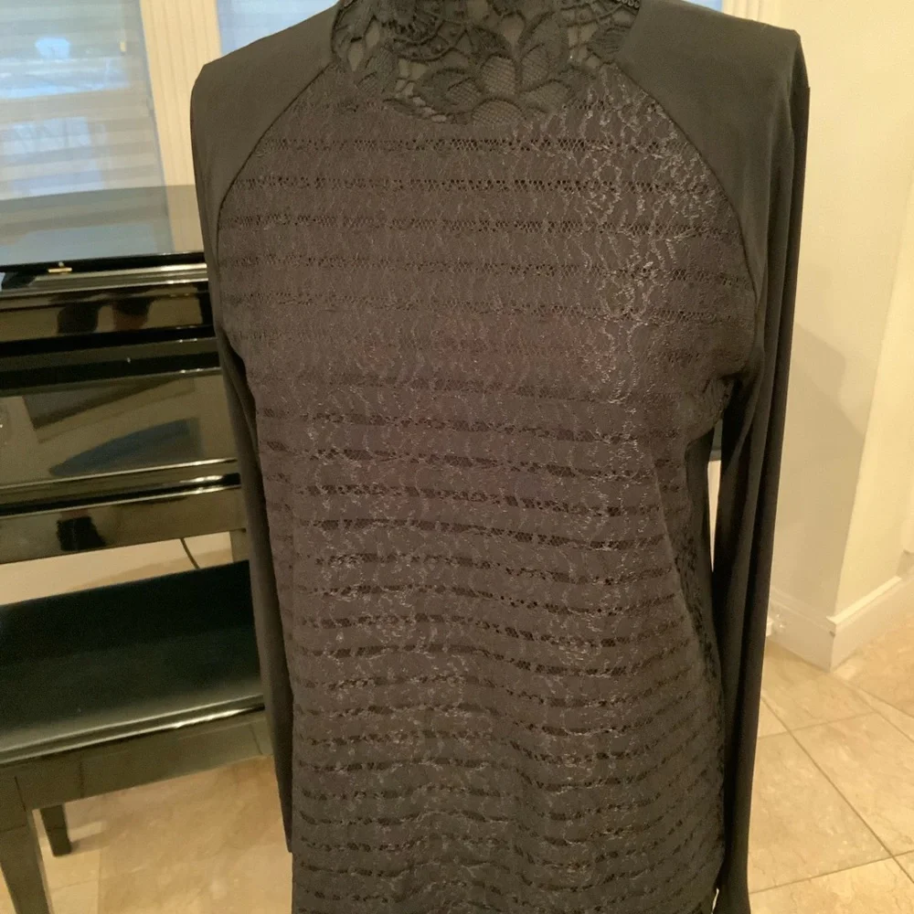 Ann Taylor - Picture 1 of 3